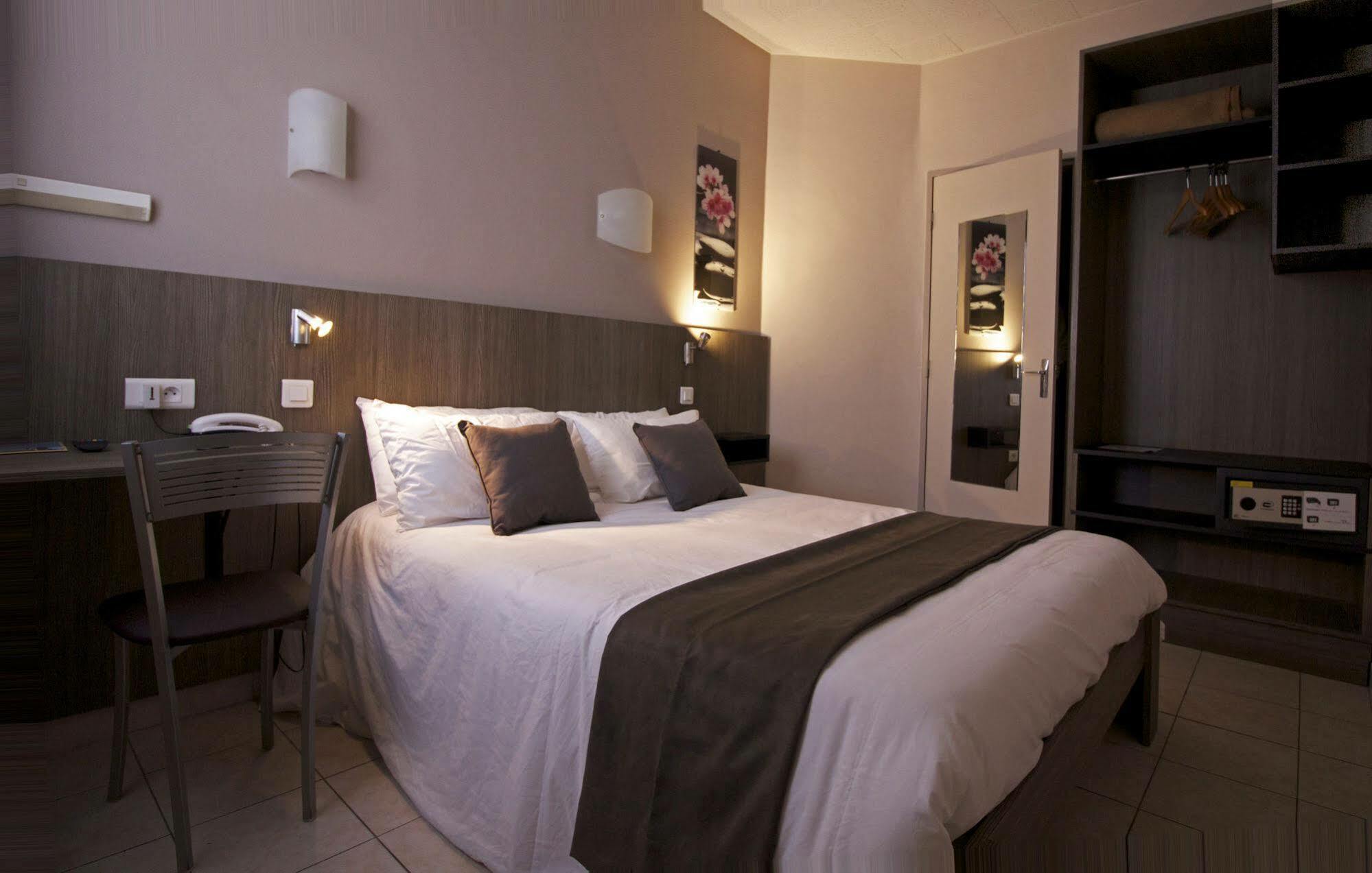 Le Strasbourg Hotel Montpellier Exterior foto